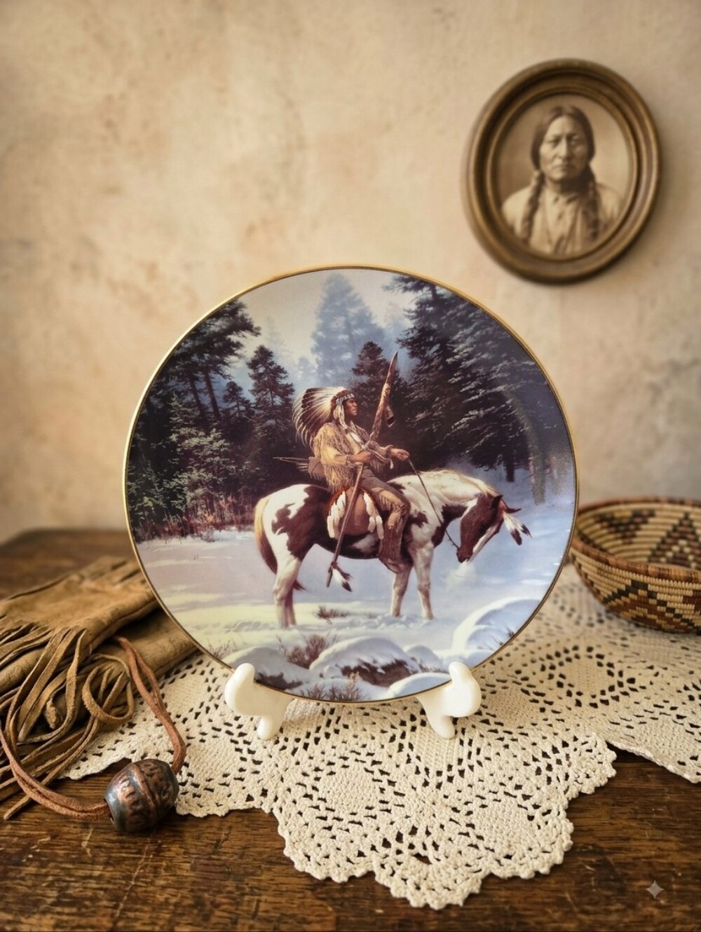 VTG 1994 Hamilton Collection "Solitary Hunter" Plate by Chuck Ren